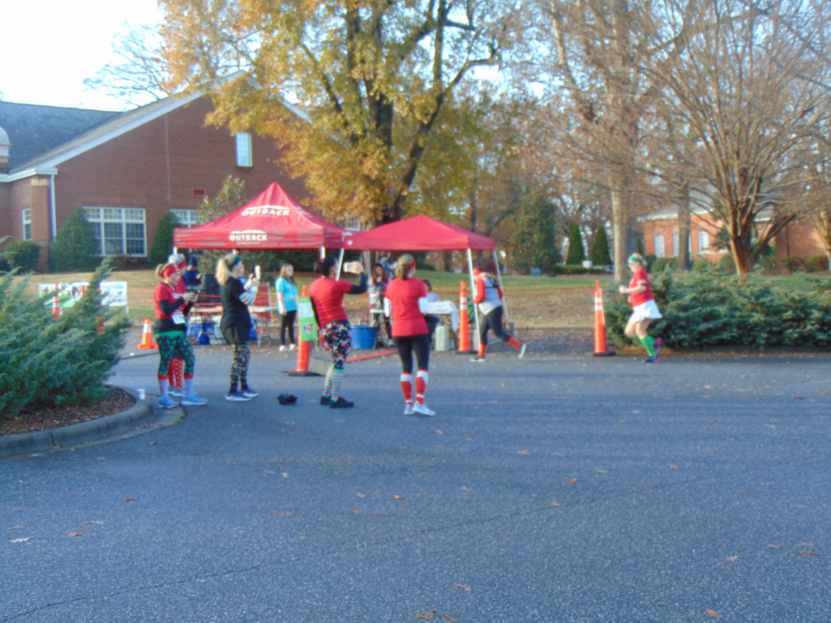 Jingle Run 5K (90).JPG
